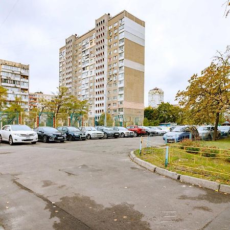 Kvartirkoff Na Ozernaya 26 Kyiv Eksteriør billede