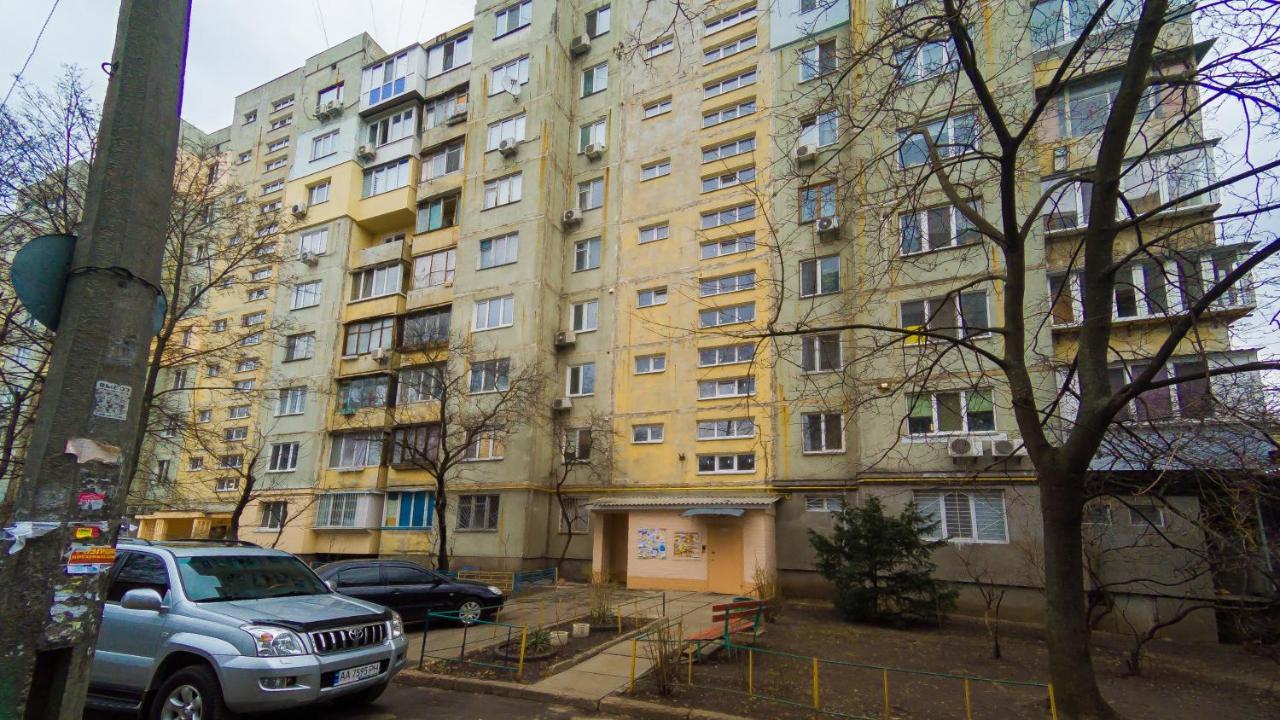 Kvartirkoff Na Ozernaya 26 Kyiv Eksteriør billede
